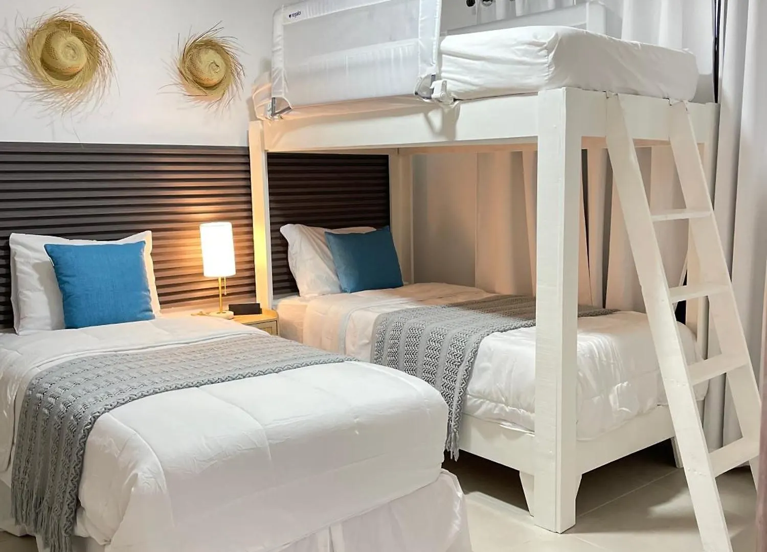 Downtown Punta Cana Luxuryvilla 0*,
